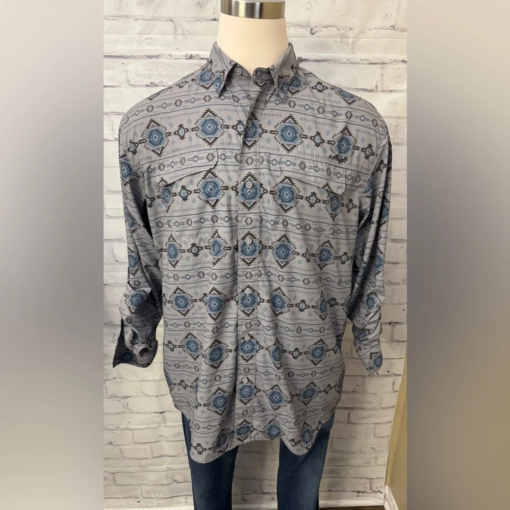 Ariat Size Large Vented Outbound Moon Mist Aztec Button Down Classic Shirt‎